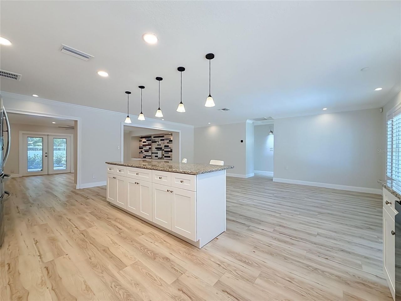 8270 30th Avenue N, Saint Petersburg, FL 33710 Photo