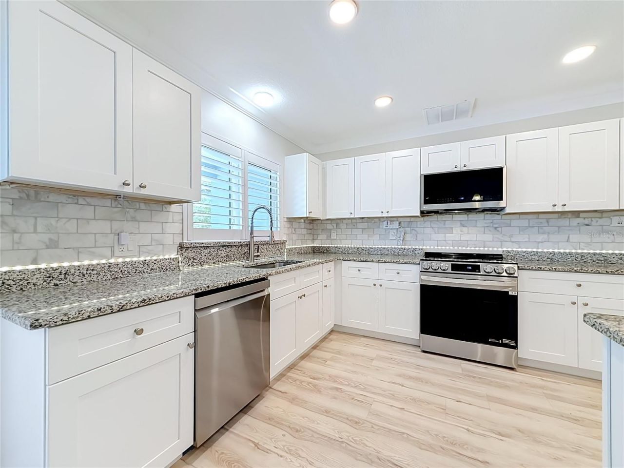 8270 30th Avenue N, Saint Petersburg, FL 33710 Photo