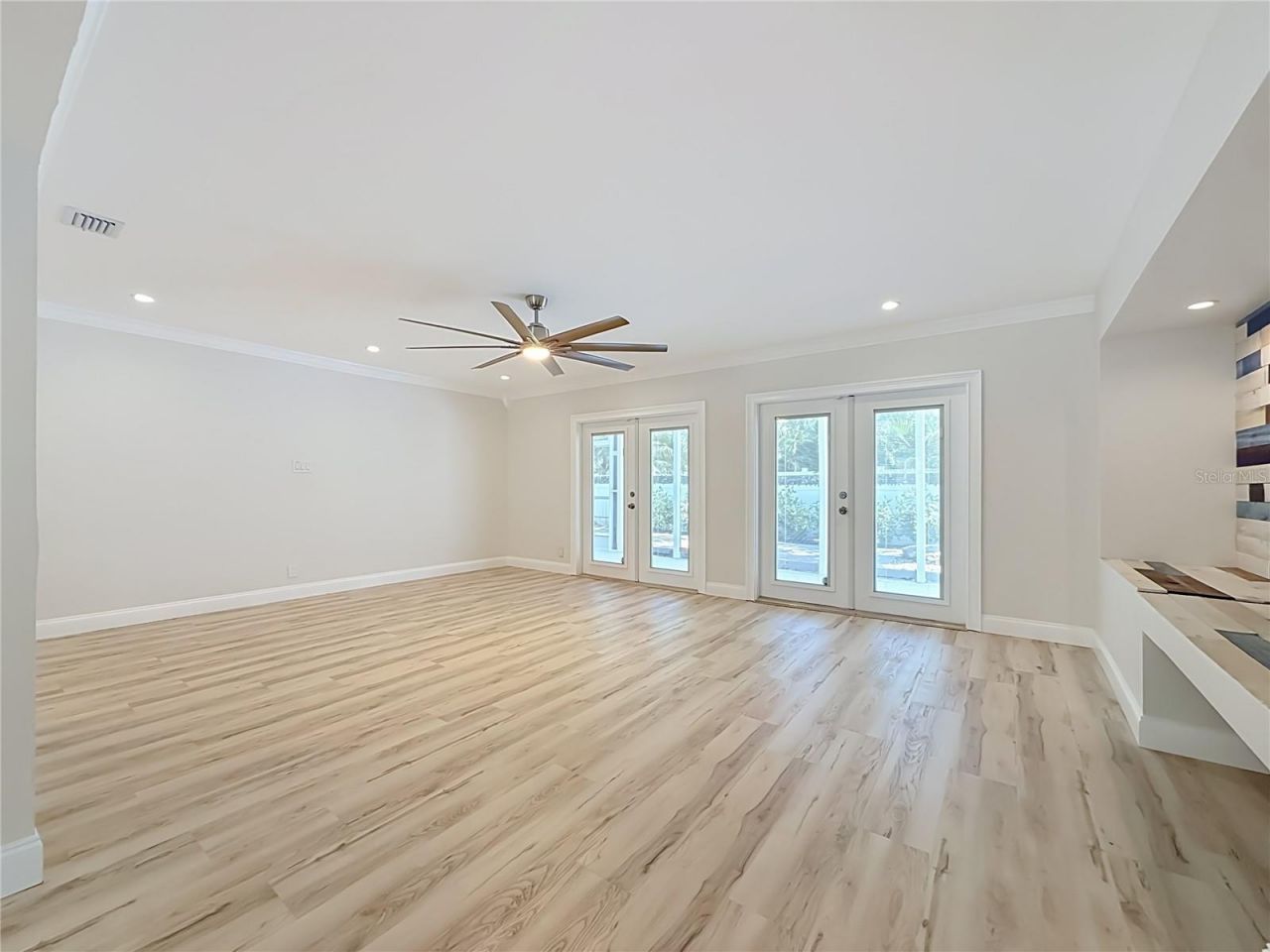 8270 30th Avenue N, Saint Petersburg, FL 33710 Photo