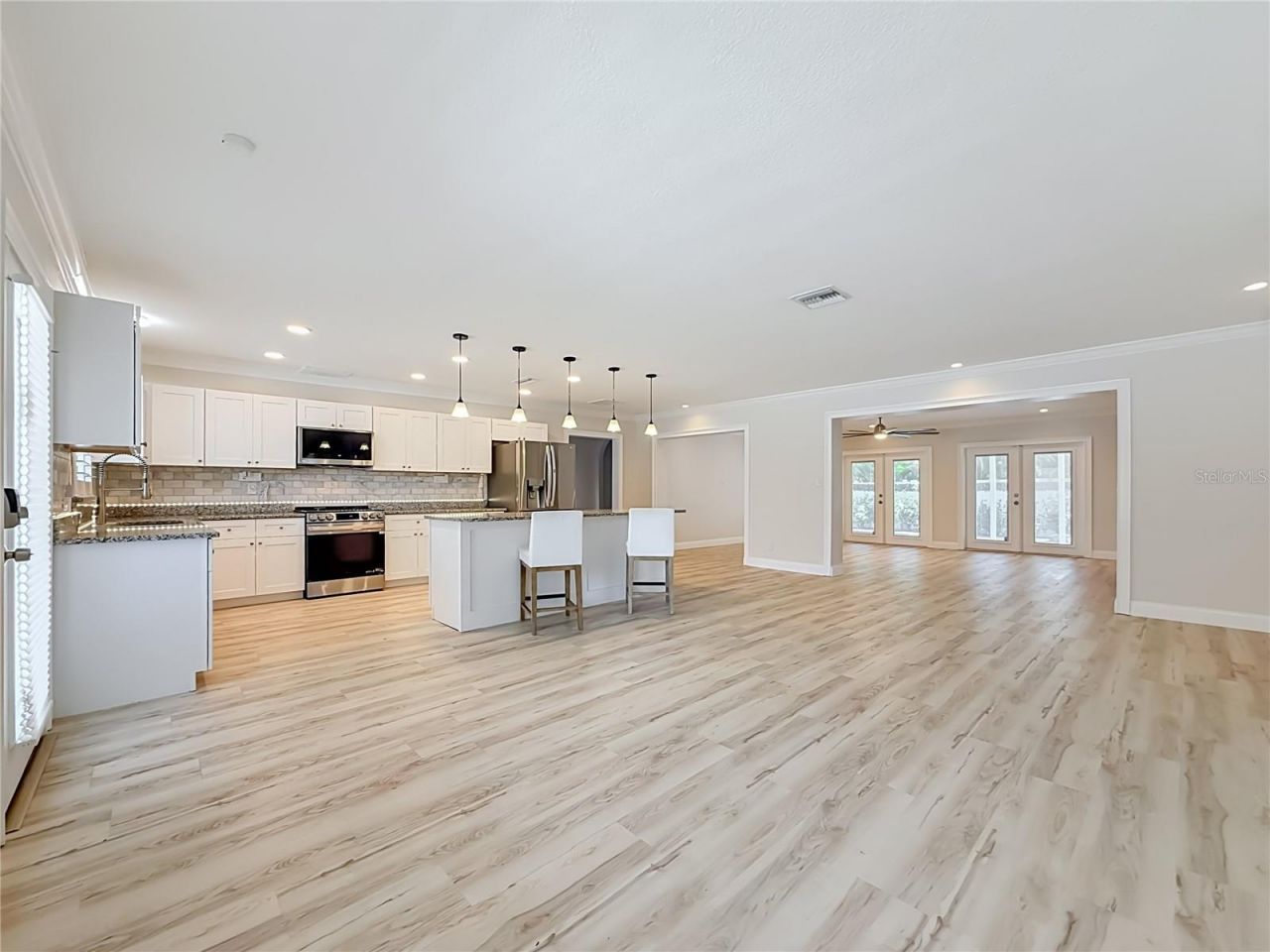 8270 30th Avenue N, Saint Petersburg, FL 33710 Photo