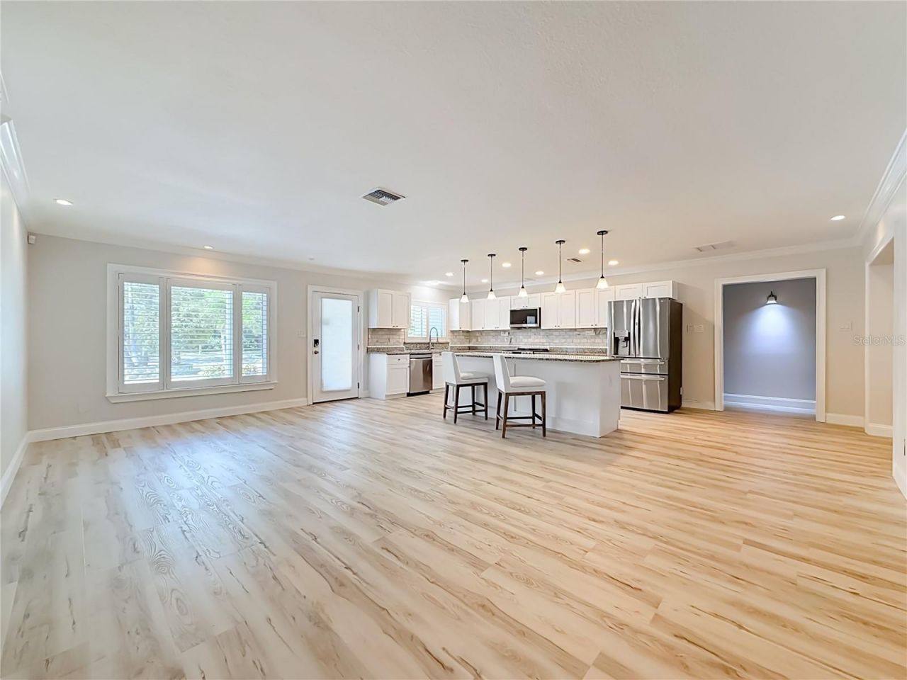 8270 30th Avenue N, Saint Petersburg, FL 33710 Photo