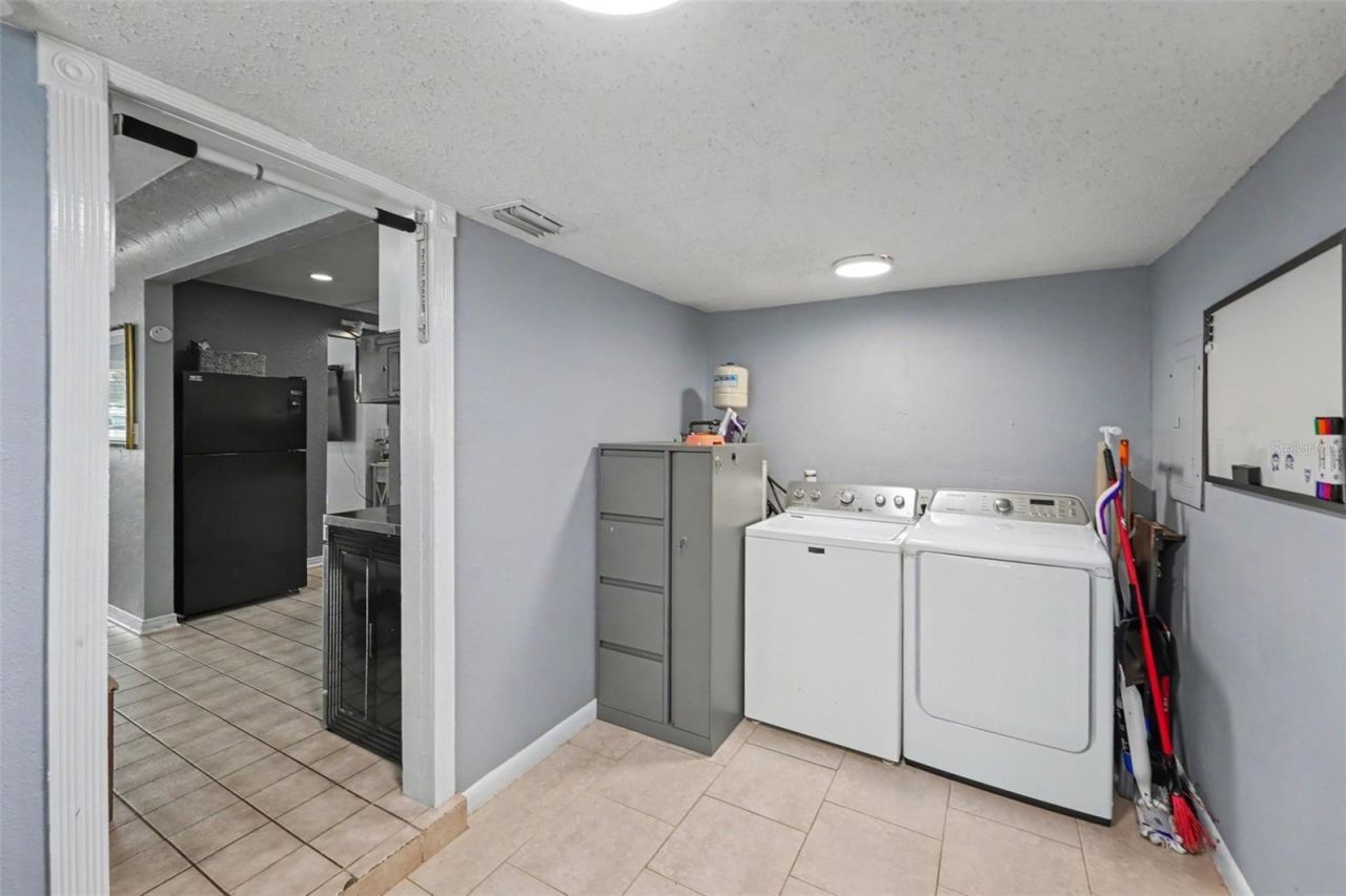 3719 39th Street N, Saint Petersburg, FL 33713 Photo