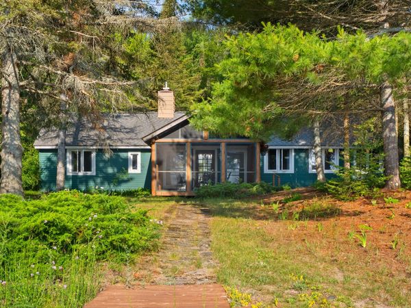 1384 N Lake Huron Shore Drive, Harrisville, MI 48740
