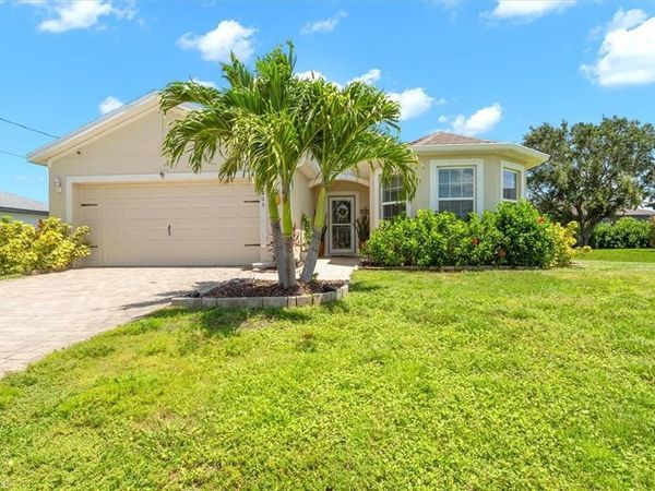 2805 NW 4th TER , CAPE CORAL, FL 33993