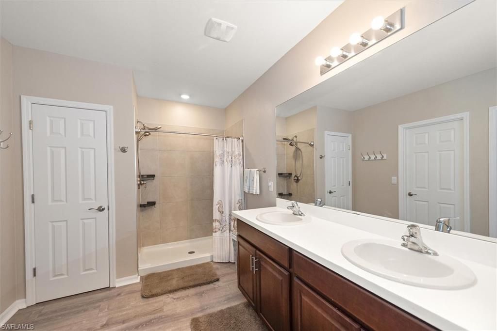 2805 NW 4th Ter , Cape Coral, FL 33993 Photo