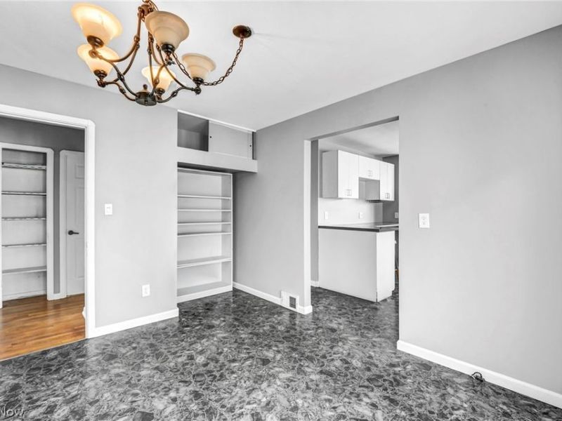 5763 Somerdale Avenue, Brook Park, OH 44142 Photo 10