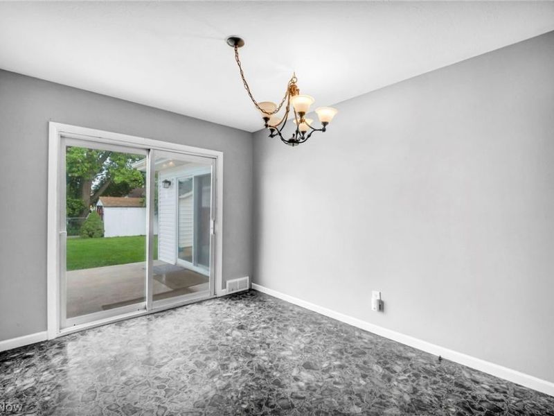 5763 Somerdale Avenue, Brook Park, OH 44142 Photo 12