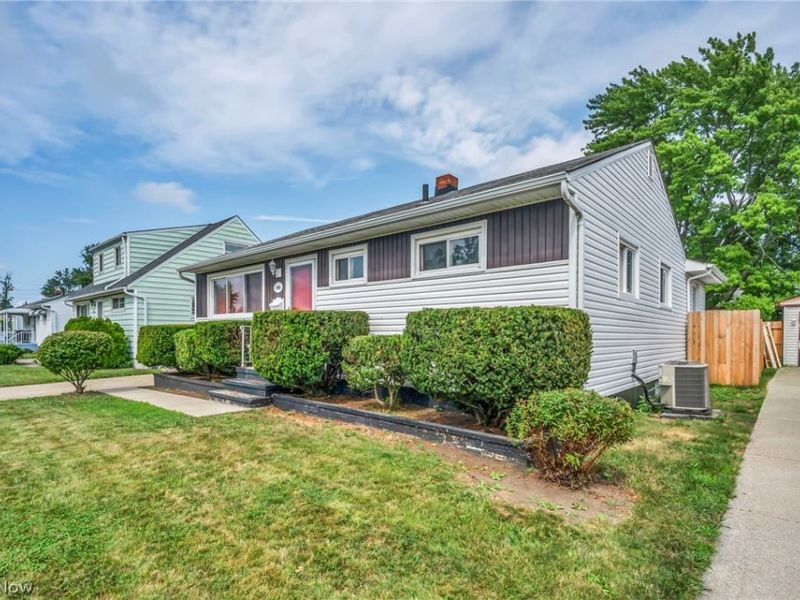 5763 Somerdale Avenue, Brook Park, OH 44142 Photo 2