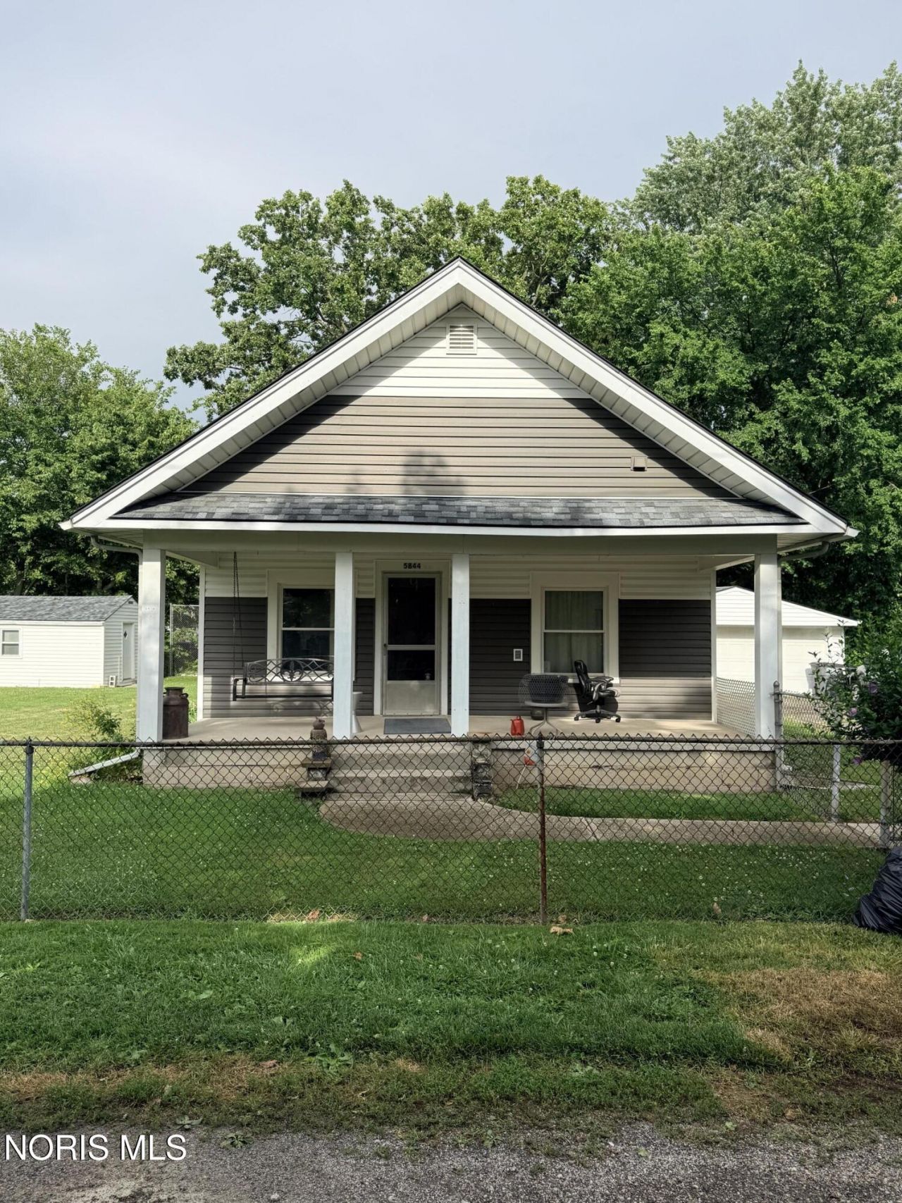 Please Call, Toledo, OH 43611