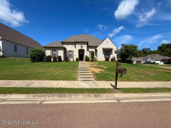 170 Stone Creek Drive, Madison, MS 39110
