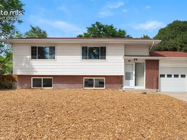 98 Landoe Lane, Colorado Springs, CO 80911