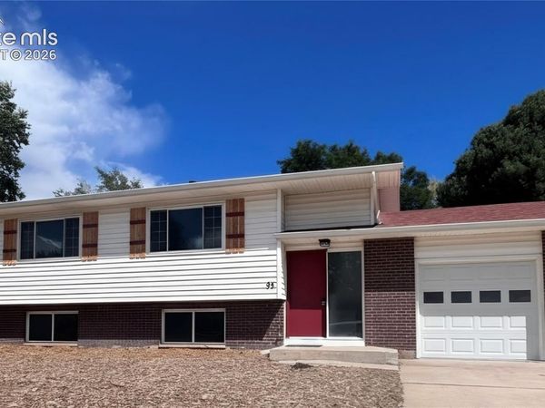 98 Landoe Lane, Colorado Springs, CO 80911