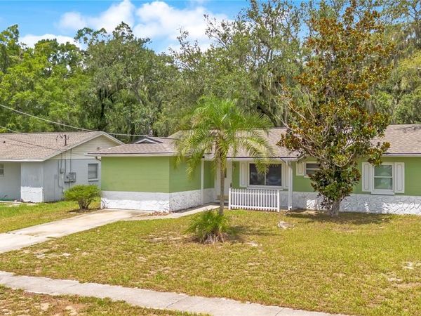 8316 TUPELO DR , TEMPLE TERRACE, FL 33637