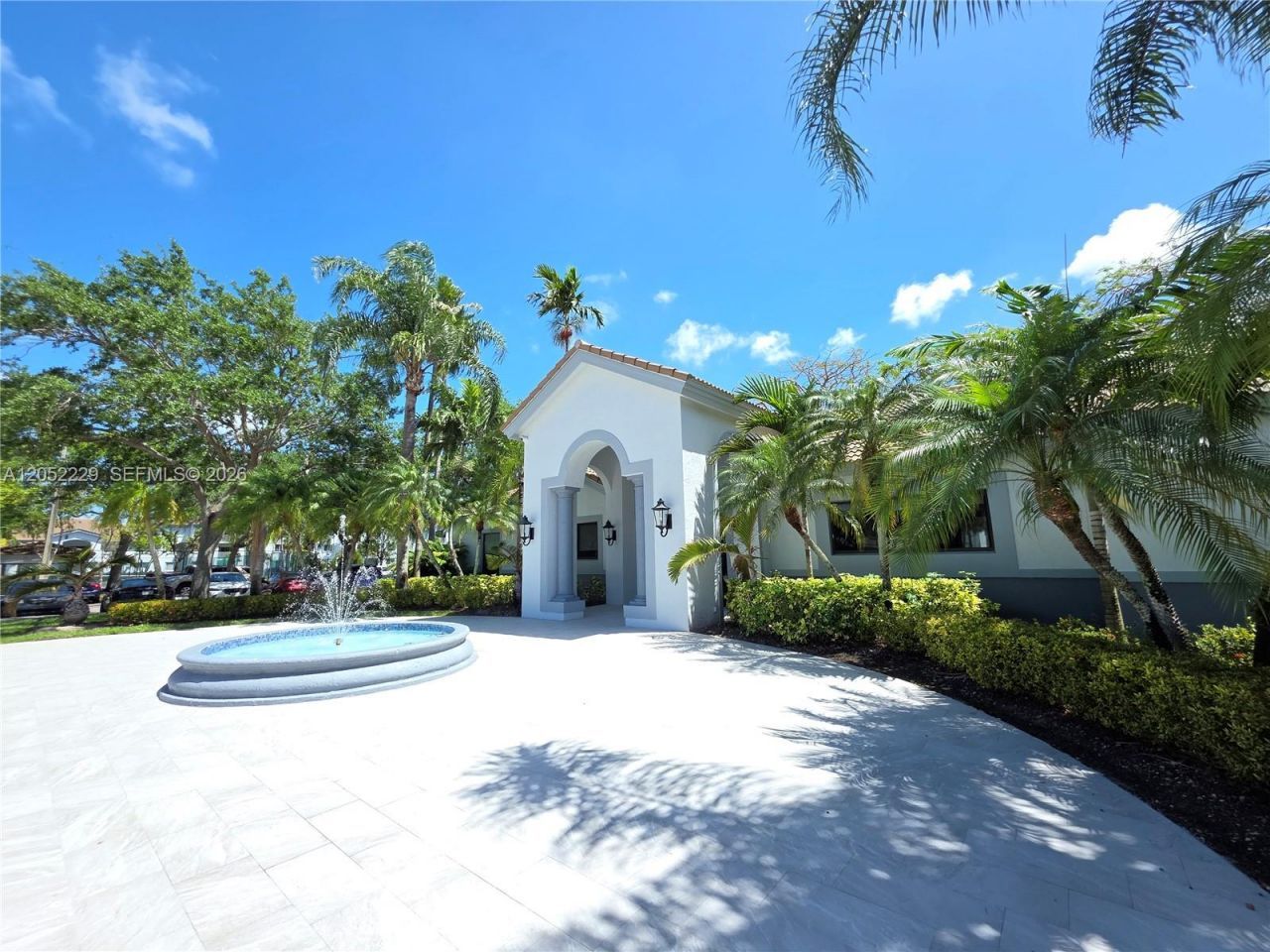 2620 S University Dr, Unit 111, Davie, FL 33328 Photo