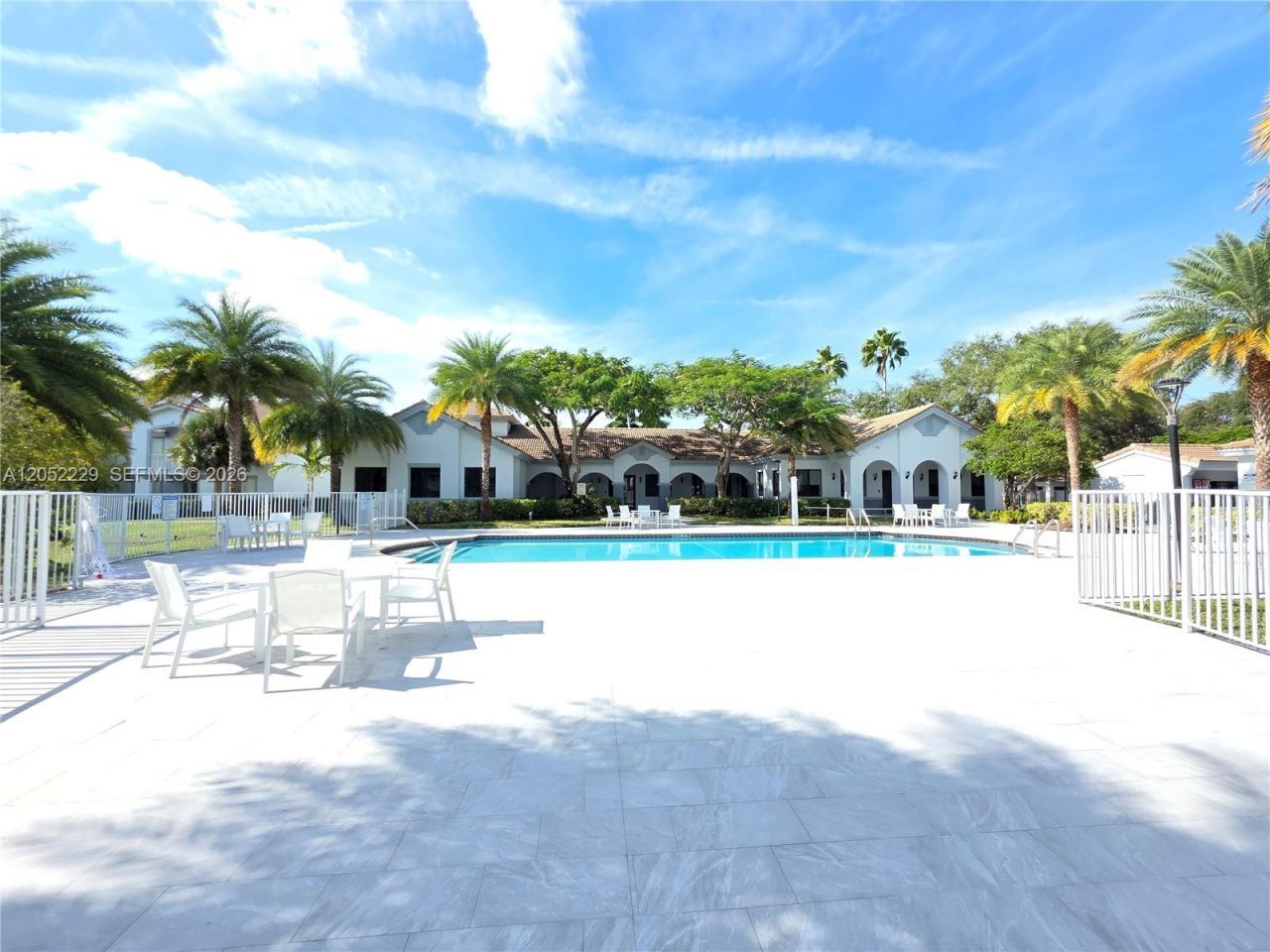 2620 S University Dr, Unit 111, Davie, FL 33328 Photo