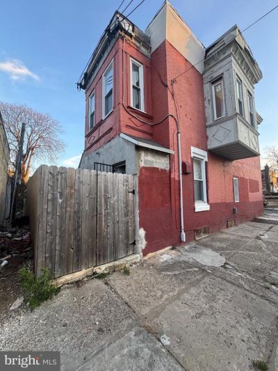 925 W SELTZER STREET , PHILADELPHIA, PA 19133