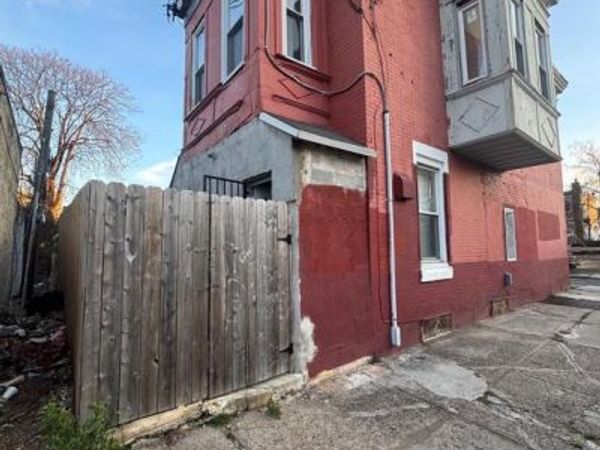 925 W SELTZER STREET , PHILADELPHIA, PA 19133