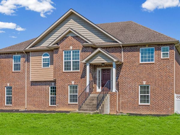 598 Press Grove Dr , Clarksville, TN 37043
