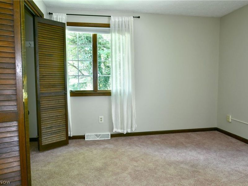 6470 Mahoning Avenue NW, Champion, OH 44481 Photo 32