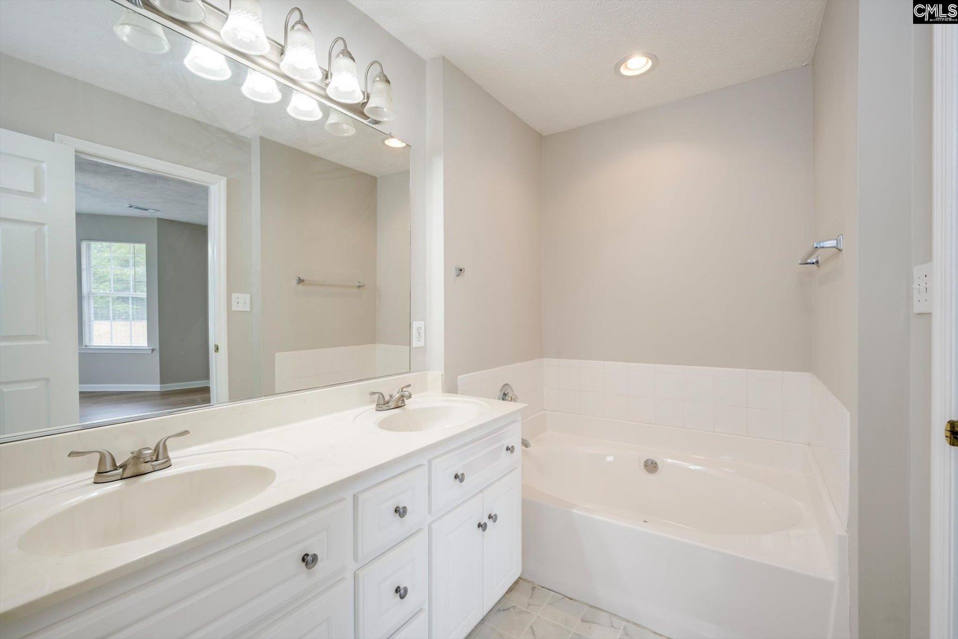 166 Eagle Lale Drive Photo 18