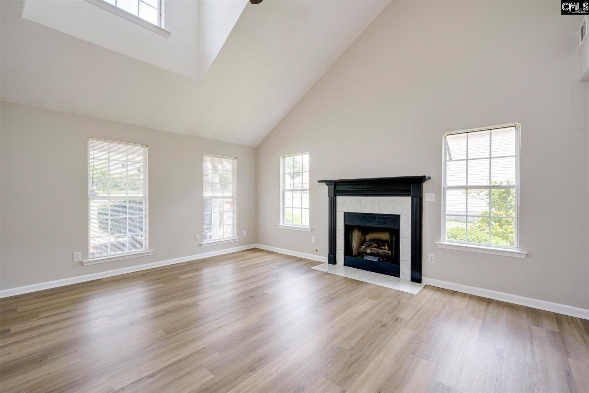 166 Eagle Lale Drive Photo 8