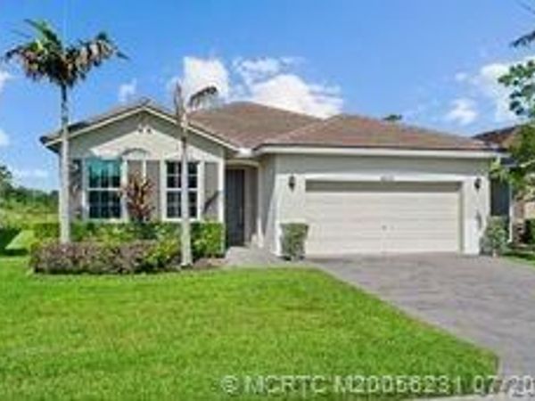 4474 NW King Court , Jensen Beach, FL 34957