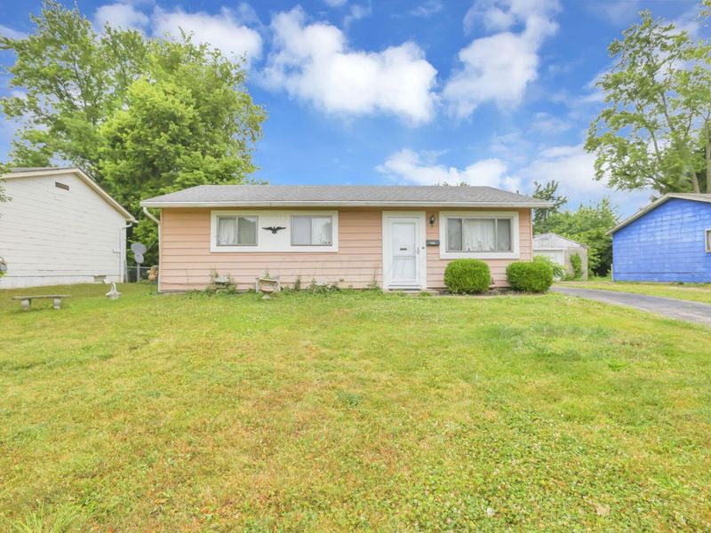3882 Glenfield Road, Columbus, OH 43232 Photo 2