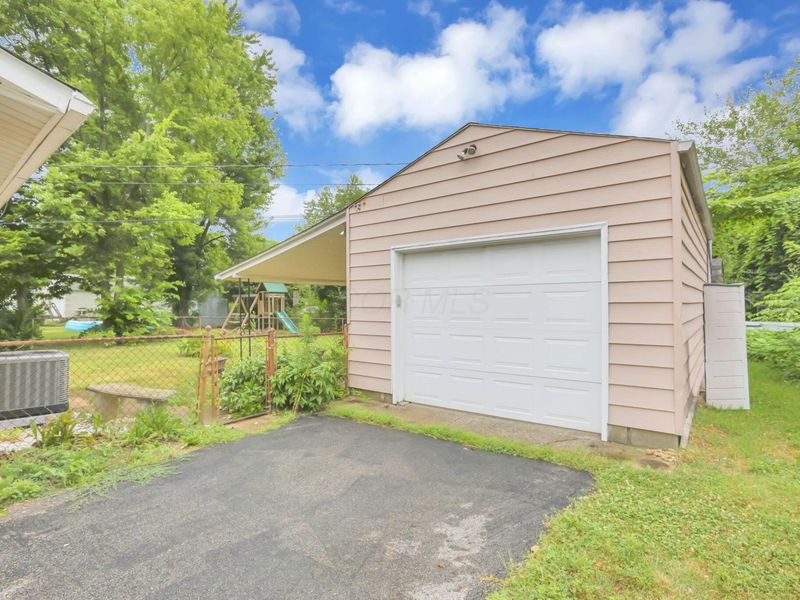 3882 Glenfield Road, Columbus, OH 43232 Photo 29