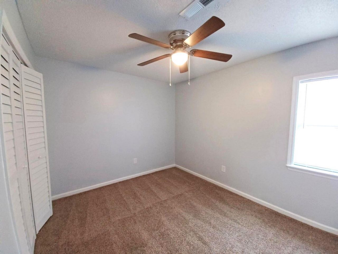 202 Oakmont Avenue Photo 10