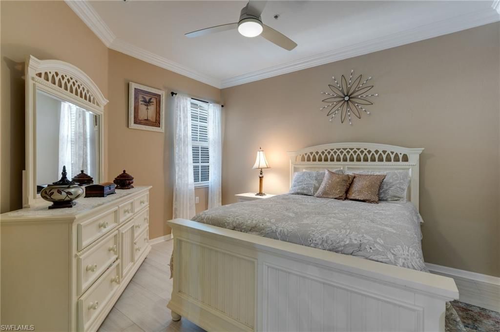 1118 Sweetwater Ln, Unit 1305, Naples, FL 34110 Photo