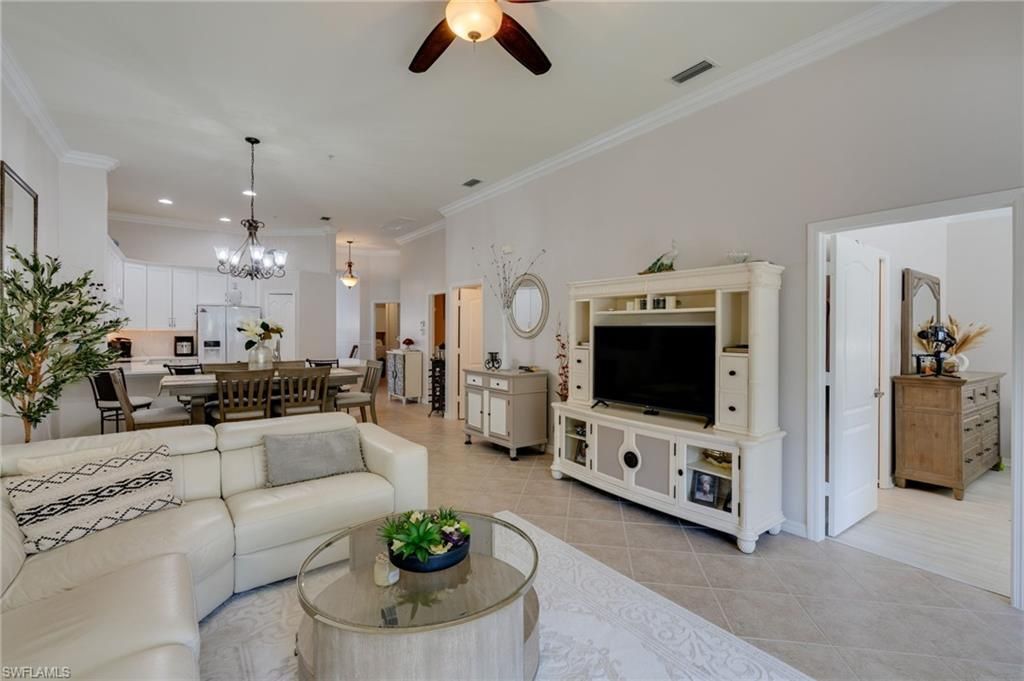 1118 Sweetwater Ln, Unit 1305, Naples, FL 34110 Photo