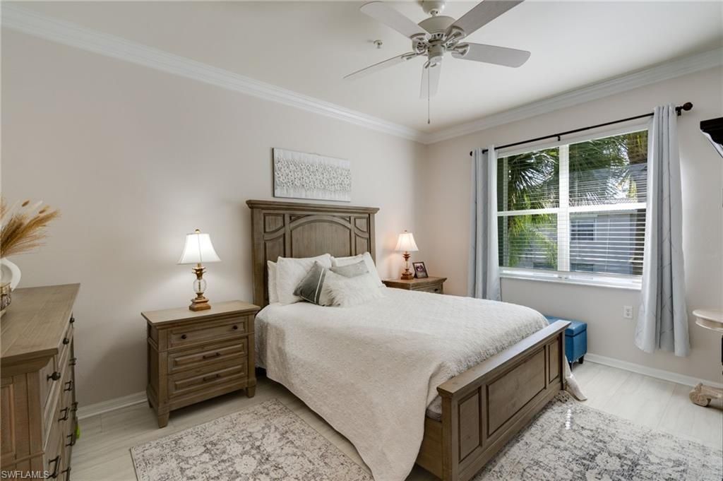 1118 Sweetwater Ln, Unit 1305, Naples, FL 34110 Photo