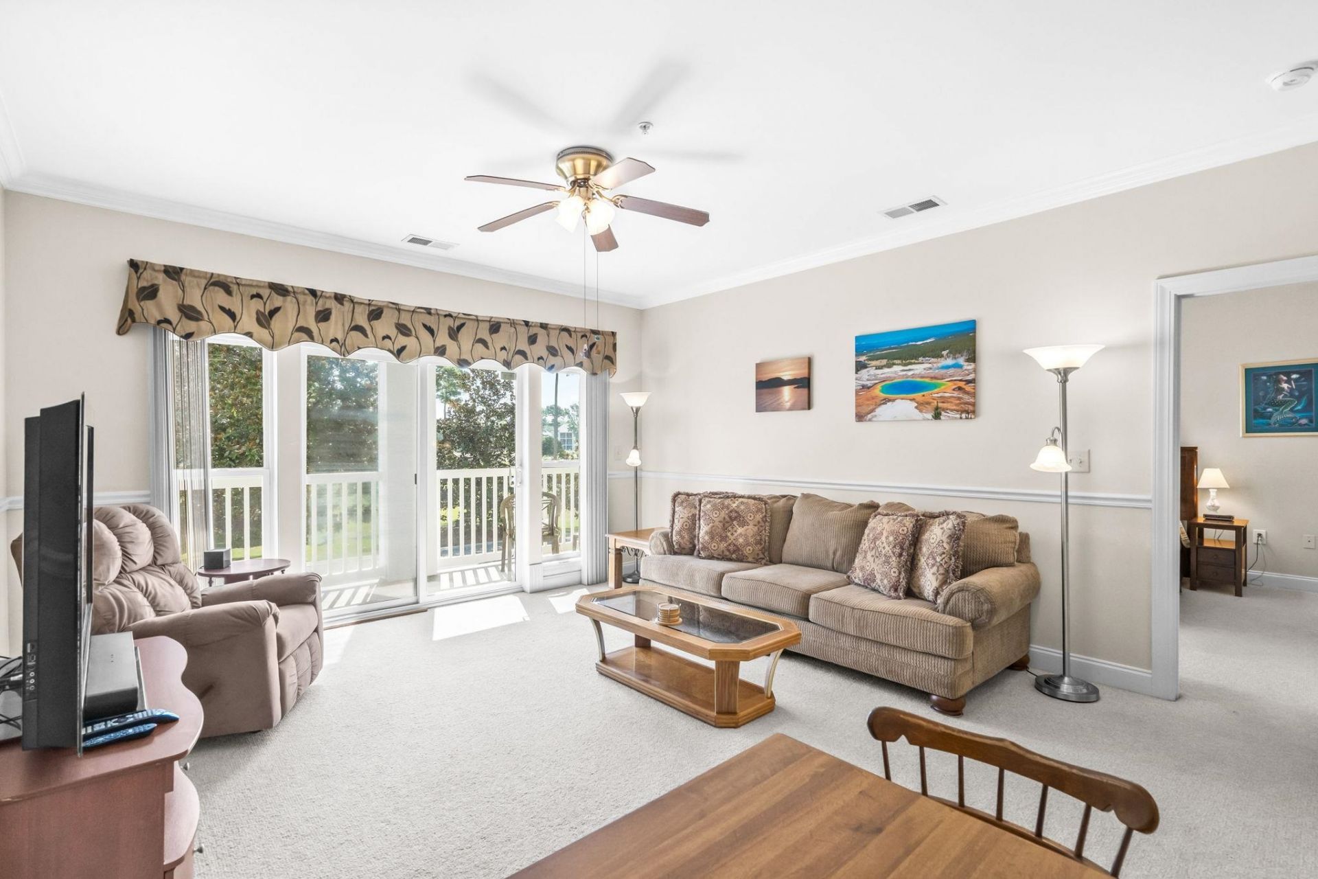 1009 World Tour Blvd. Photo 11