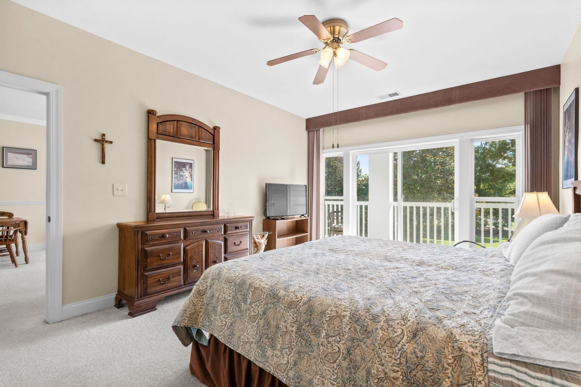 1009 World Tour Blvd. Photo 22