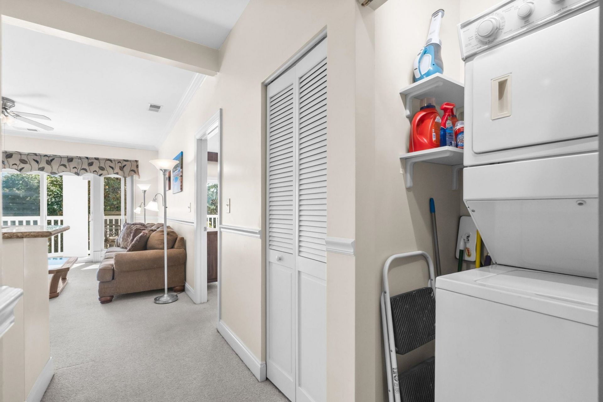 1009 World Tour Blvd. Photo 29