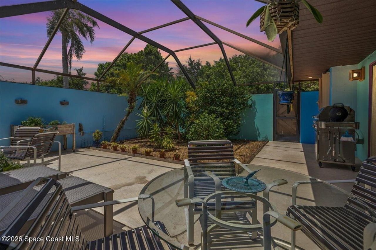 6287 N Mirror Lake Drive , Sebastian, FL 32958 Photo