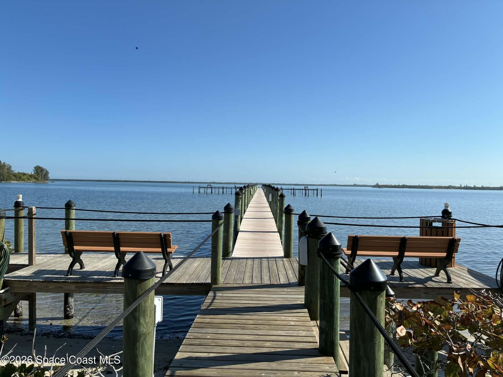 6287 N Mirror Lake Drive , Sebastian, FL 32958 Photo