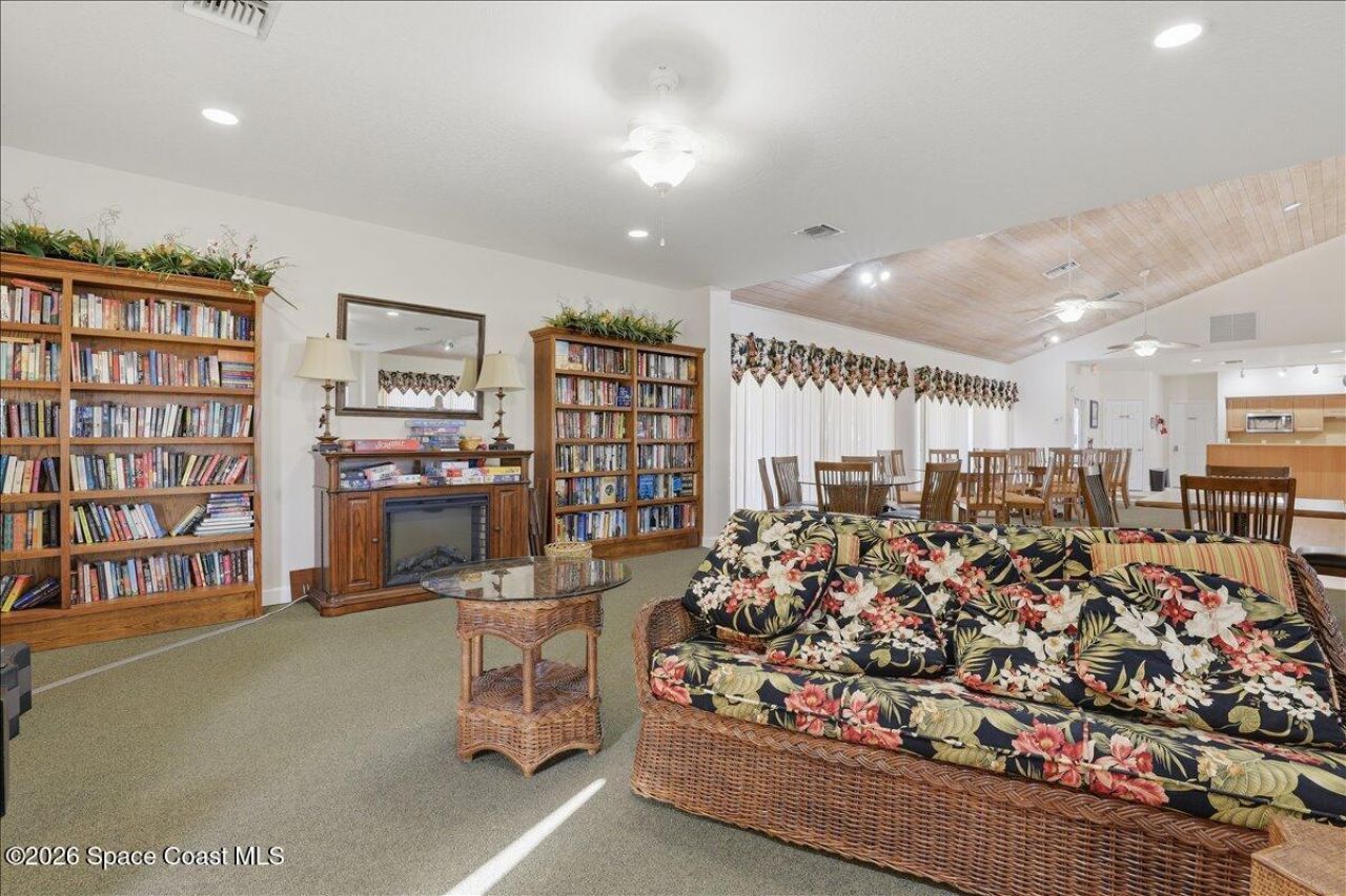 6287 N Mirror Lake Drive , Sebastian, FL 32958 Photo