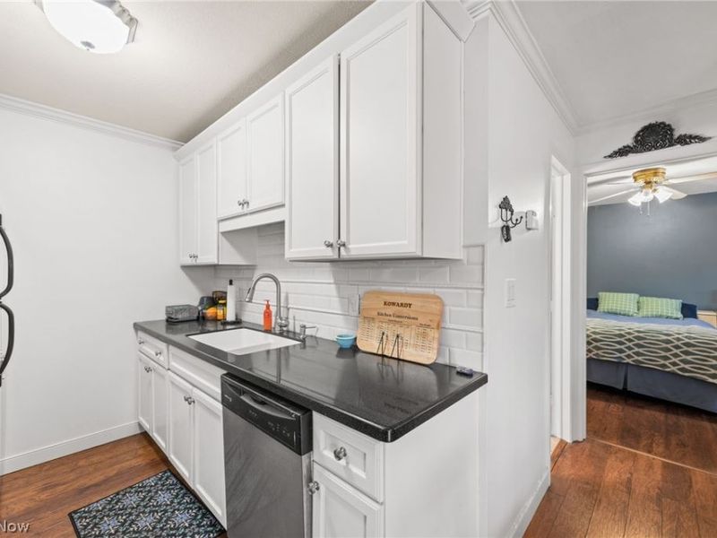 5711 Som Center Road, Unit 42, Solon, OH 44139 Photo 18