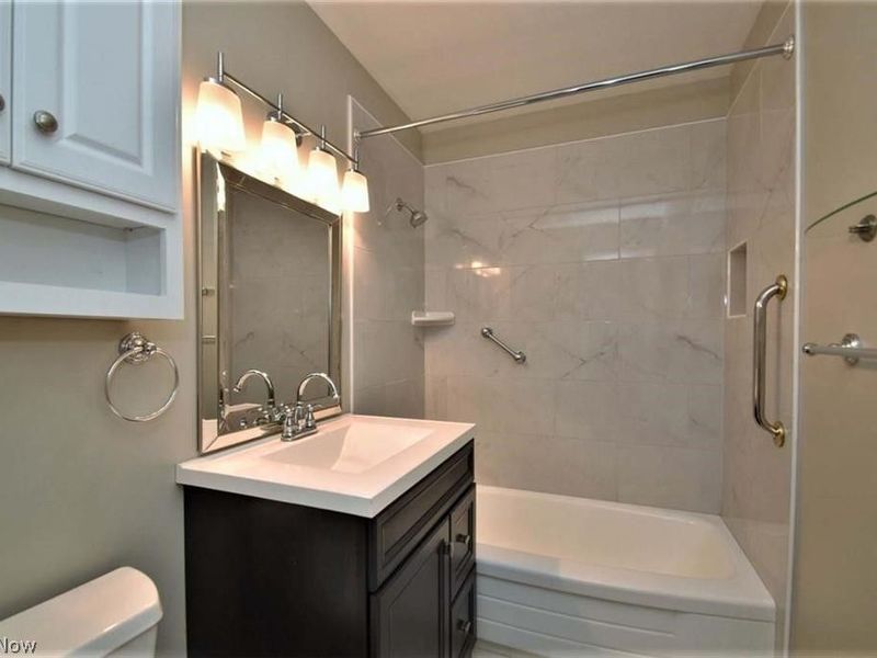 5711 Som Center Road, Unit 42, Solon, OH 44139 Photo 20