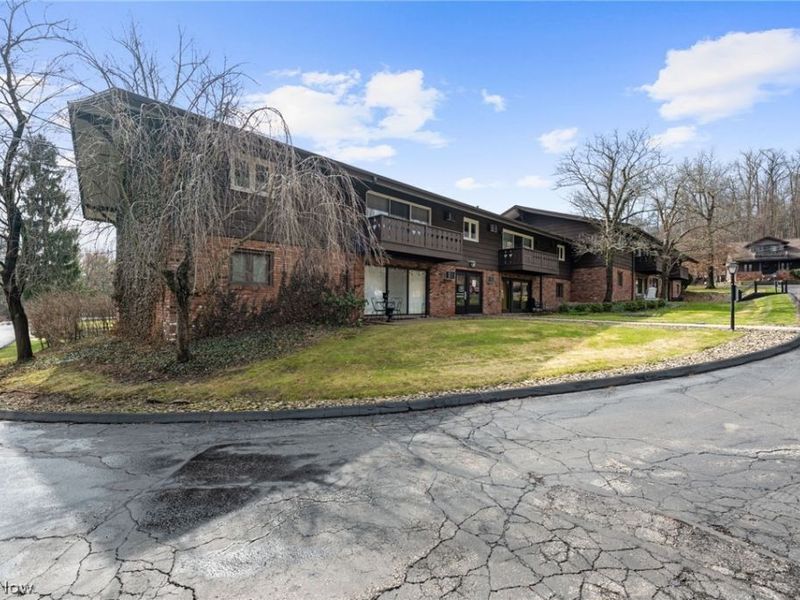 5711 Som Center Road, Unit 42, Solon, OH 44139 Photo 35