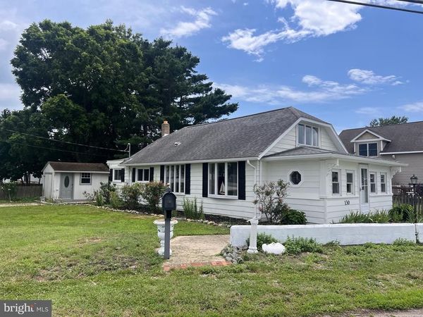 130 RIVIERA DRIVE, PENNSVILLE, NJ 08070