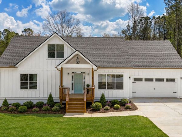 88 Carolyn Path, Rockmart, GA 30153