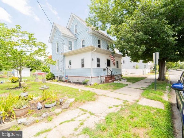 616 E PINE STREET , MILLVILLE, NJ 08332