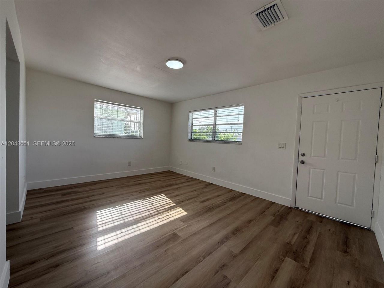 8860 SW 32nd St, Unit front, Miami, FL 33165 Photo