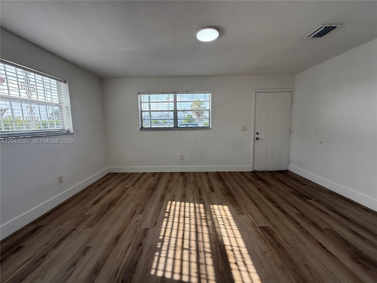 8860 SW 32nd St, Unit front, Miami, FL 33165 Photo