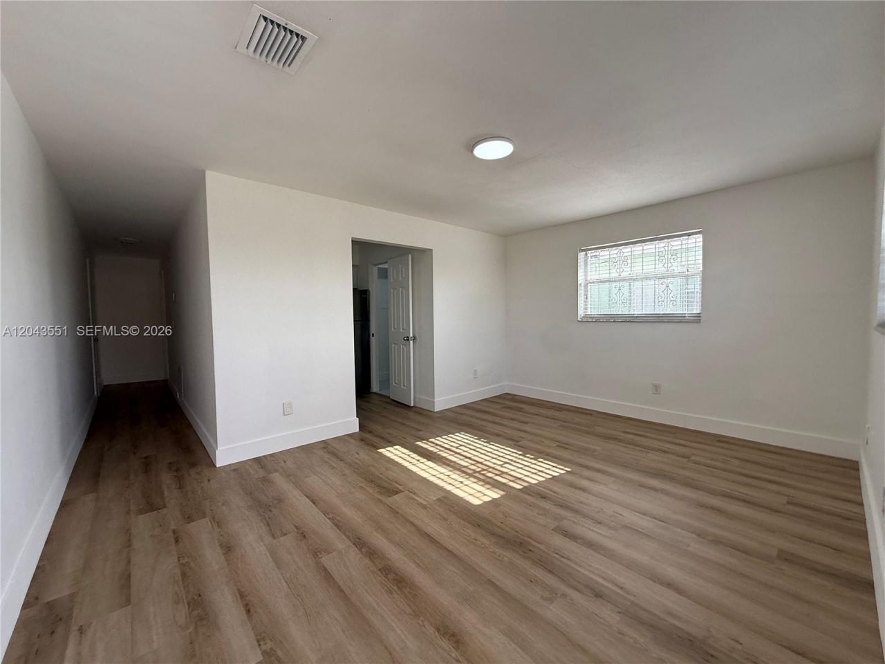 8860 SW 32nd St, Unit front, Miami, FL 33165 Photo