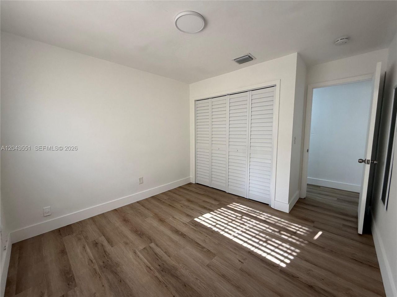 8860 SW 32nd St, Unit front, Miami, FL 33165 Photo