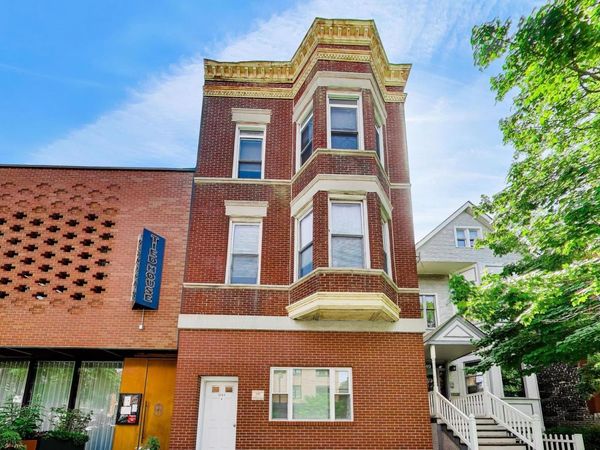 3151 N Southport Avenue , Unit 1F, Chicago, IL 60657