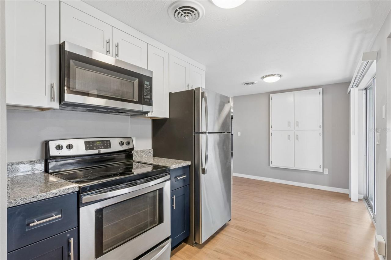 2348 Doud Street, Sarasota, FL 34231 Photo